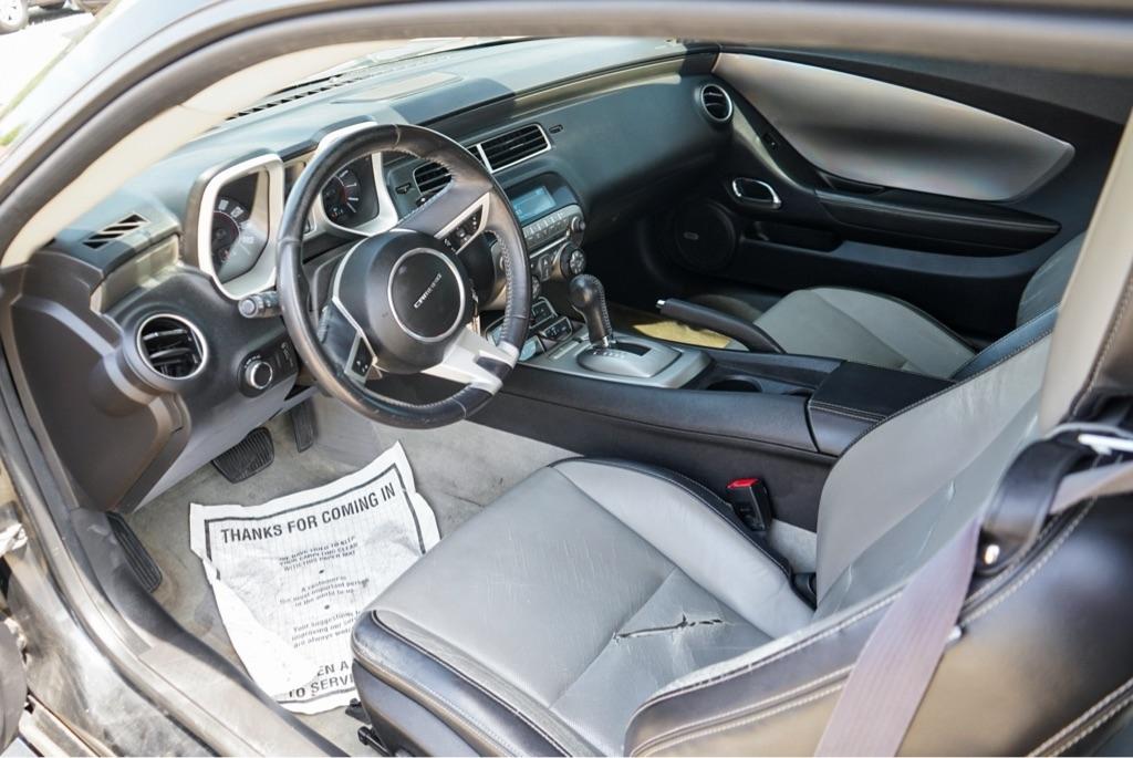 Chevrolet Camaro 2LT Coupe 2011