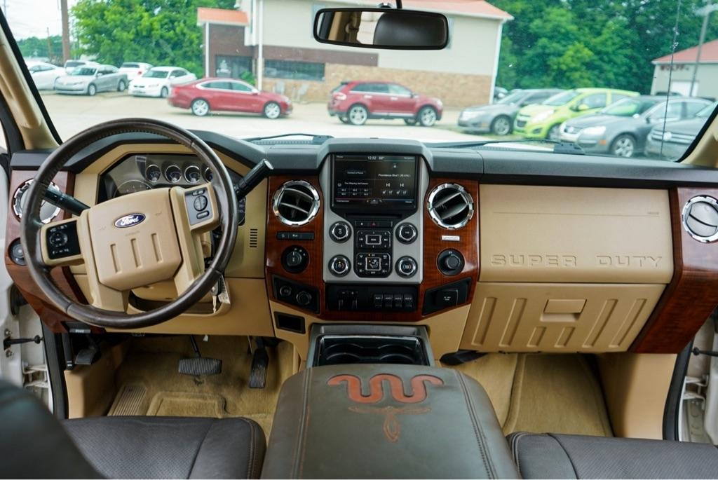 Ford F-250 SD King Ranch Crew Cab 4WD 2016