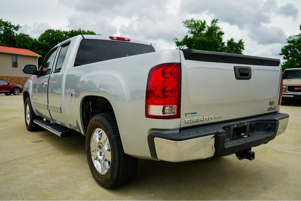 GMC Sierra 1500 SLT Ext. Cab 2WD 2012