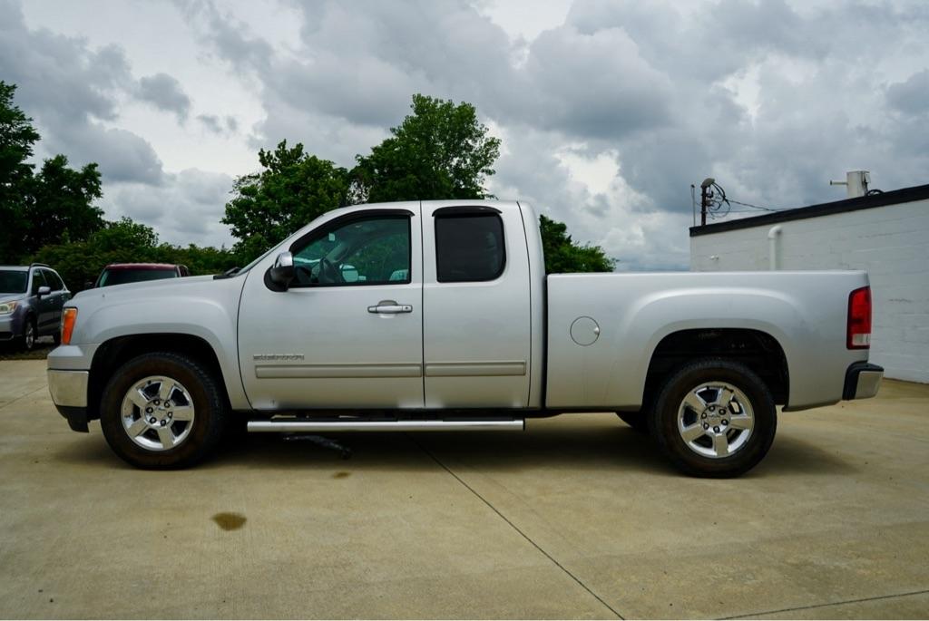 GMC Sierra 1500 SLT Ext. Cab 2WD 2012