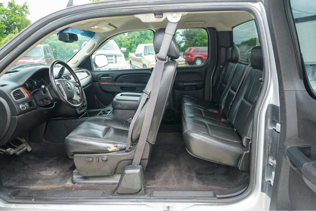 GMC Sierra 1500 SLT Ext. Cab 2WD 2012