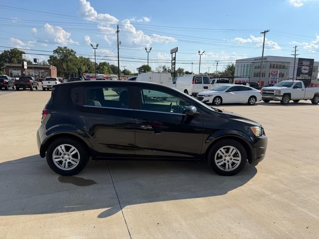 Chevrolet Sonic photo 5