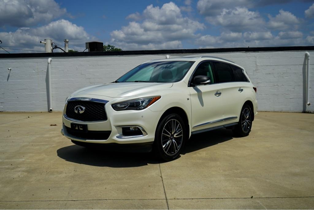 Infiniti QX60 Base AWD 2017