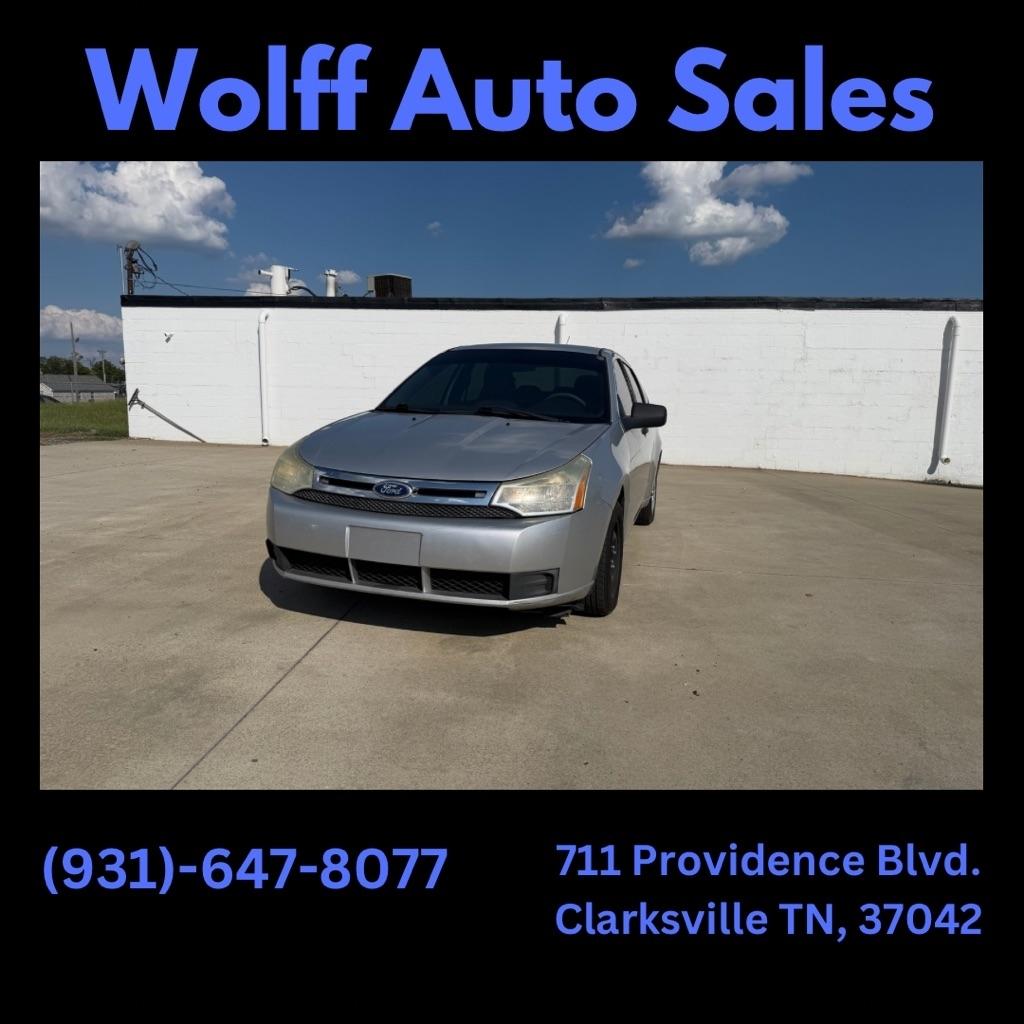 Ford Focus SE Sedan 2010