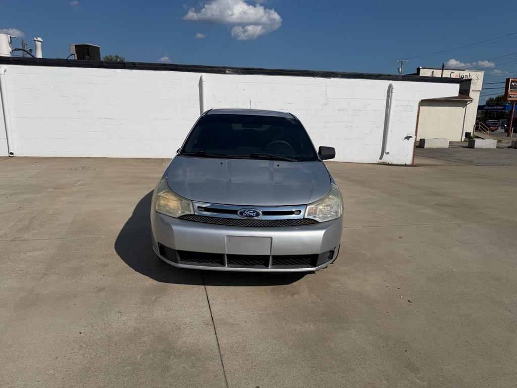 Ford Focus SE Sedan 2010