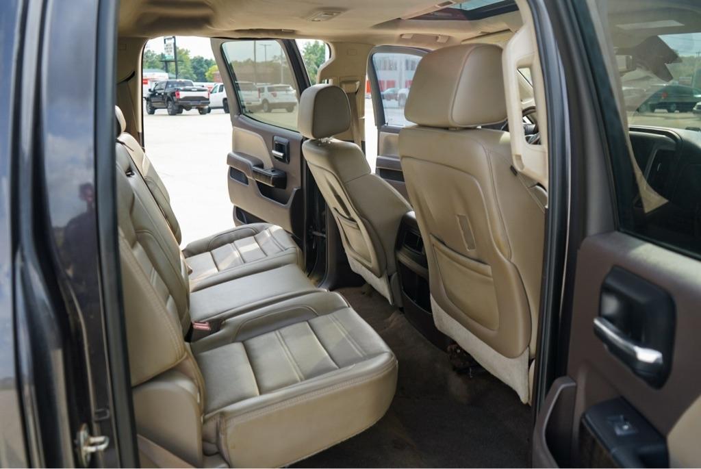 GMC Sierra 2500HD Denali Crew Cab 4WD 2015