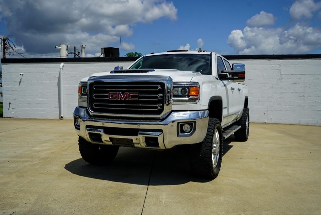 GMC Sierra 2500HD SLT Crew Cab 4WD 2018