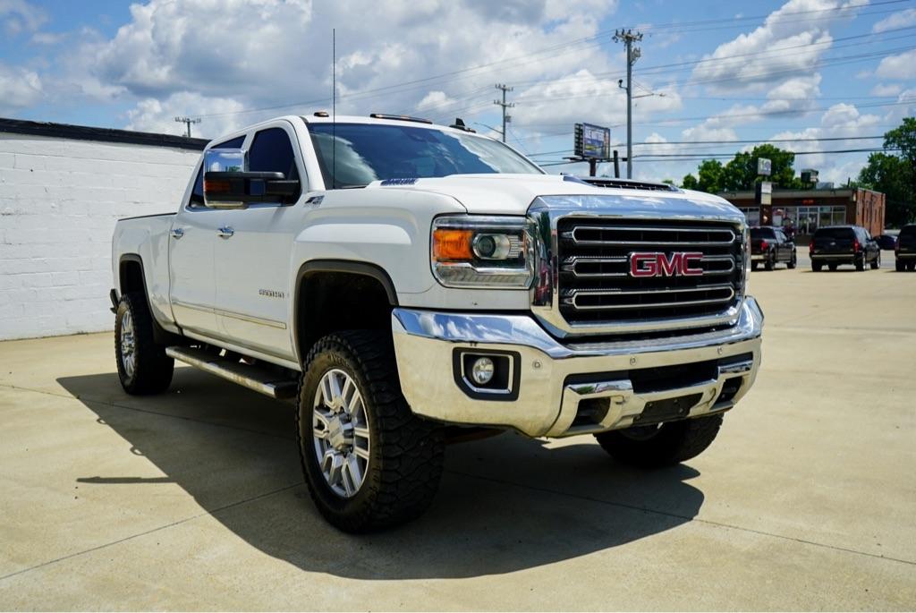 GMC Sierra 2500HD SLT Crew Cab 4WD 2018