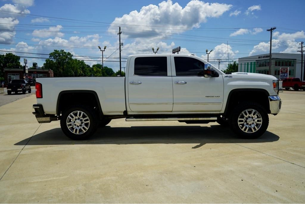 GMC Sierra 2500HD SLT Crew Cab 4WD 2018