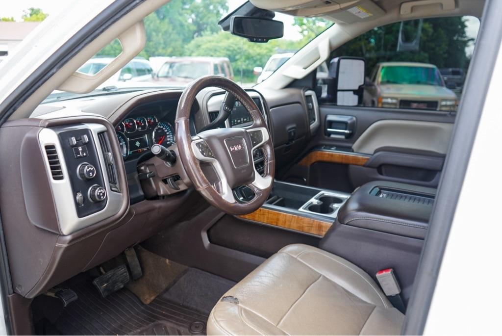 GMC Sierra 2500HD SLT Crew Cab 4WD 2018