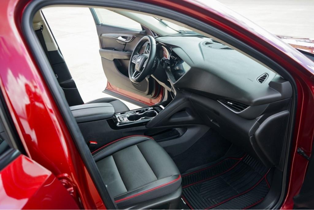 Buick Envision Essense AWD 2023