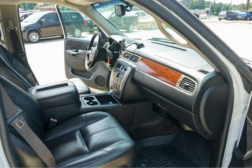 GMC Yukon SLT 4WD 2014