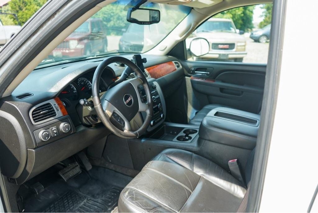 GMC Yukon SLT 4WD 2014