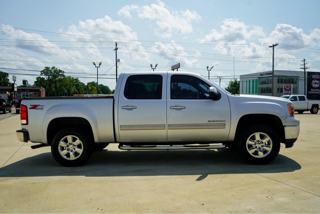 GMC Sierra 1500 SLT Crew Cab 4WD 2013