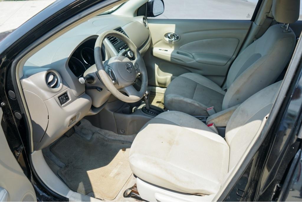 Nissan Versa 1.6 S 4A 2013
