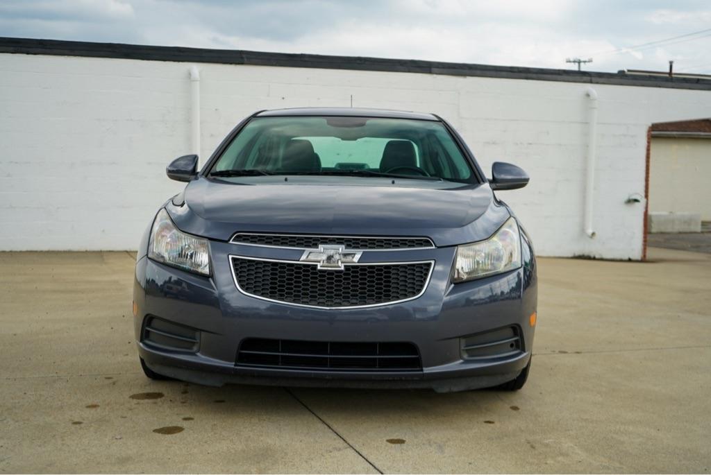 Chevrolet Cruze photo 3