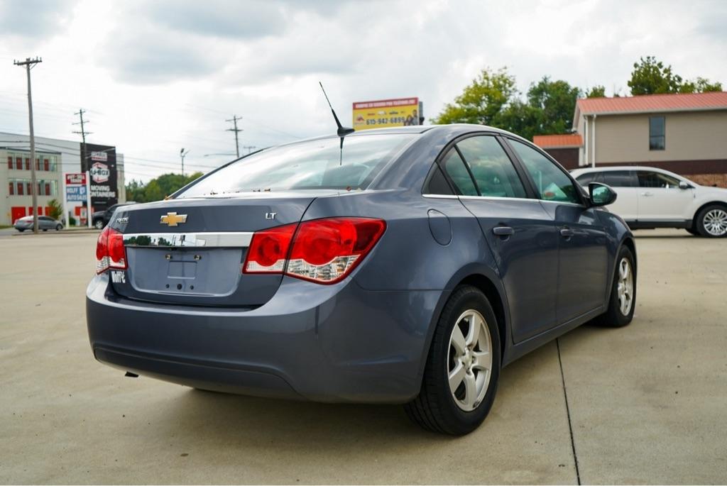 Chevrolet Cruze photo 6