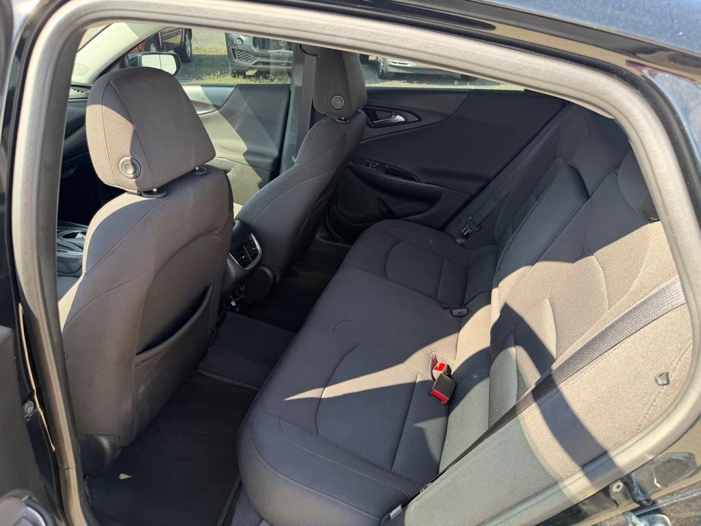 Chevrolet Malibu photo 12