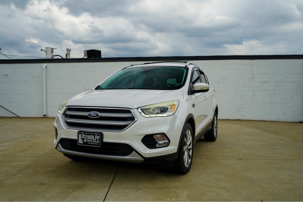 Ford Escape Titanium FWD 2017
