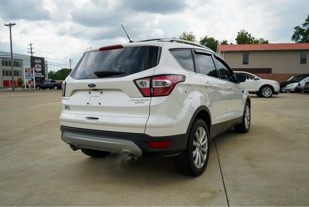 Ford Escape Titanium FWD 2017