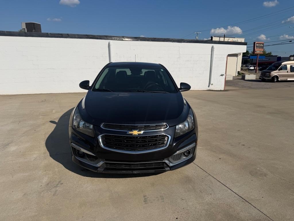 Chevrolet Cruze photo 3