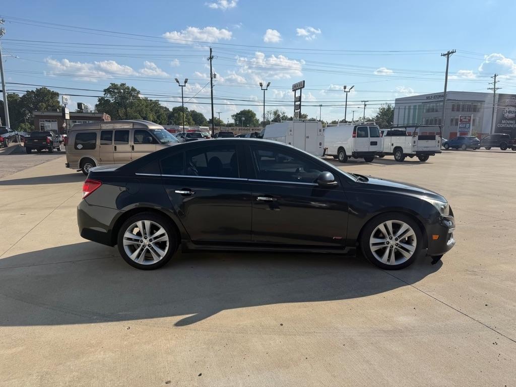 Chevrolet Cruze photo 5