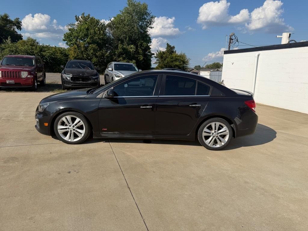 Chevrolet Cruze photo 9