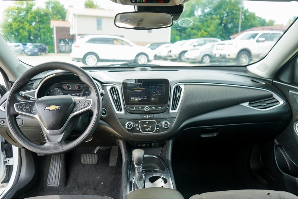 Chevrolet Malibu 1FL 2021