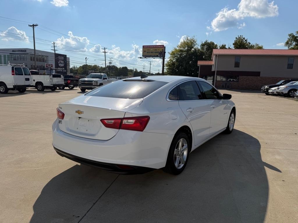Chevrolet Malibu photo 6