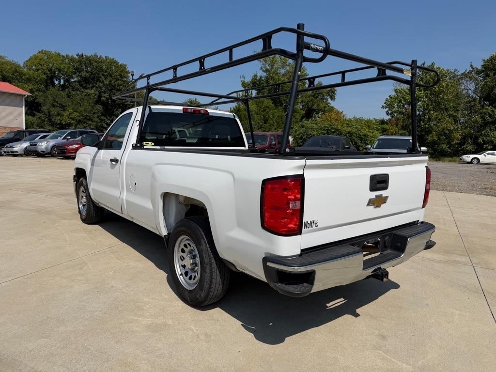 Chevrolet Silverado photo 8