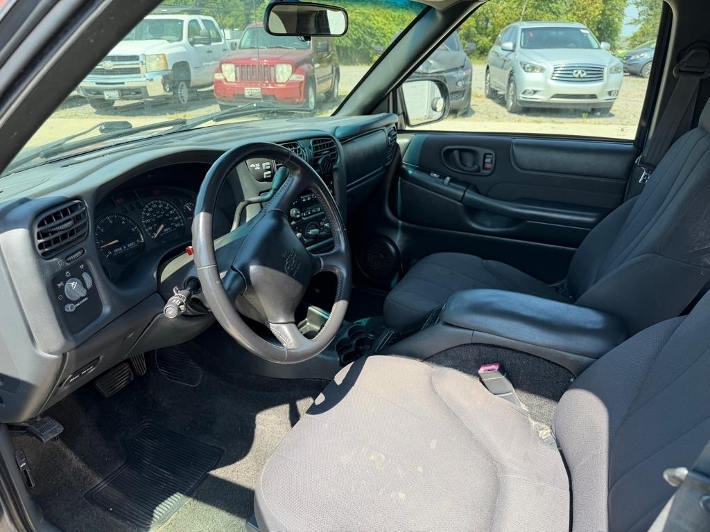 Chevrolet S10 Pickup LS Crew Cab 4WD 2003