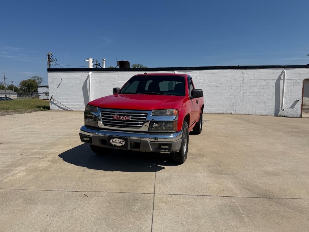 GMC Canyon photo 2