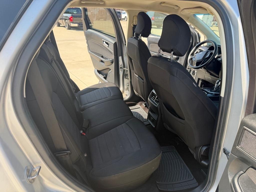 Ford Edge SE FWD 2015