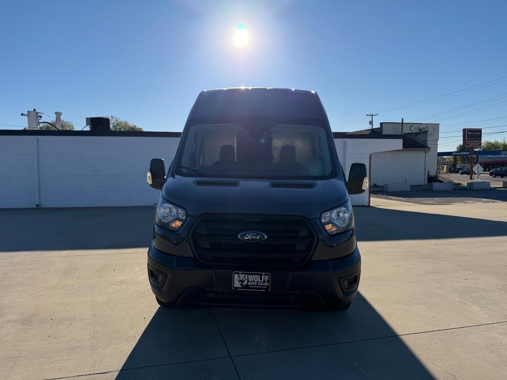 Ford Transit photo 3