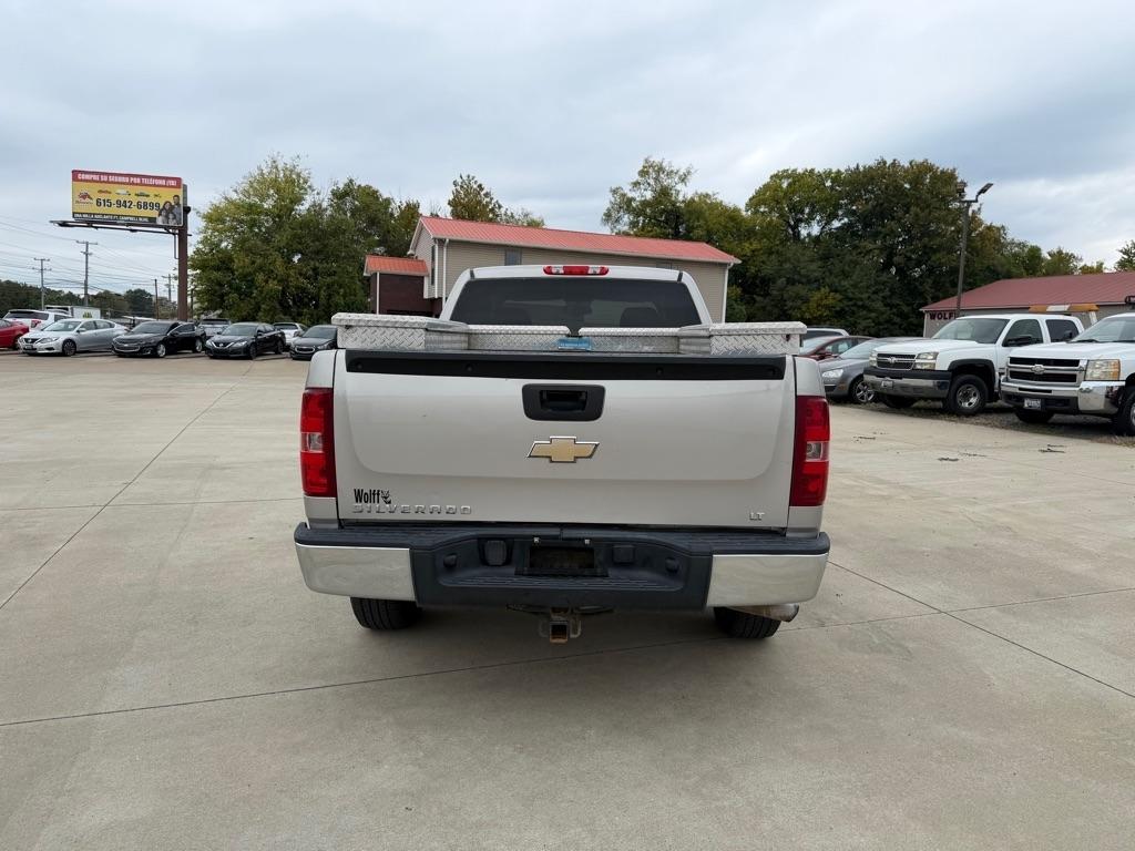 Chevrolet Silverado photo 7