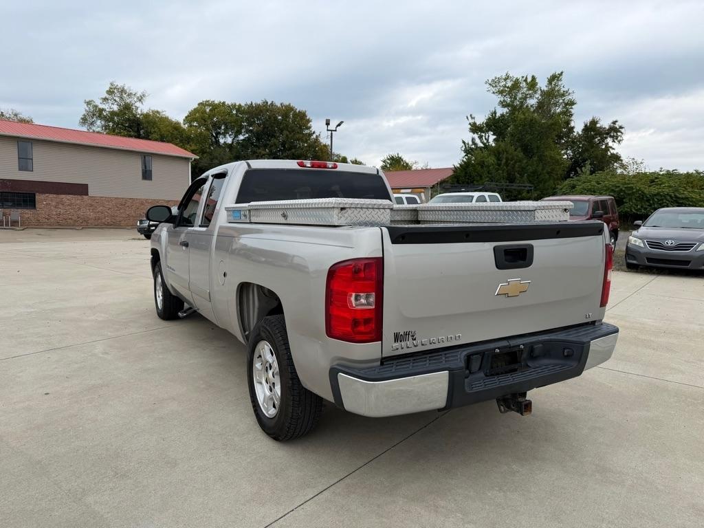 Chevrolet Silverado photo 8
