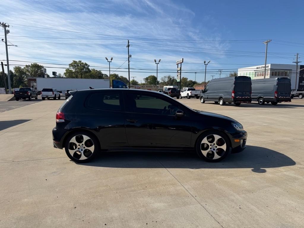 Volkswagen GTI 2-door 2012