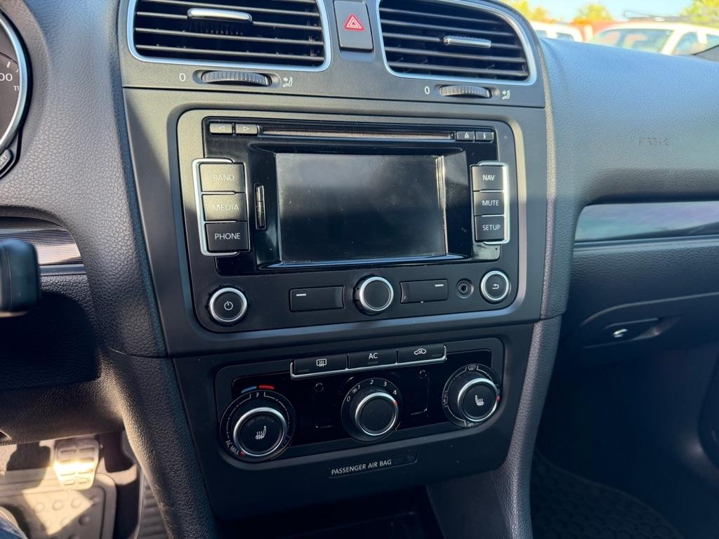 Volkswagen GTI 2-door 2012