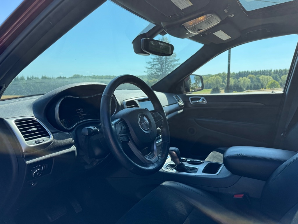 Jeep Grand Cherokee Laredo 4WD 2017 Jeep Grand Cherokee Laredo 4WD 2017