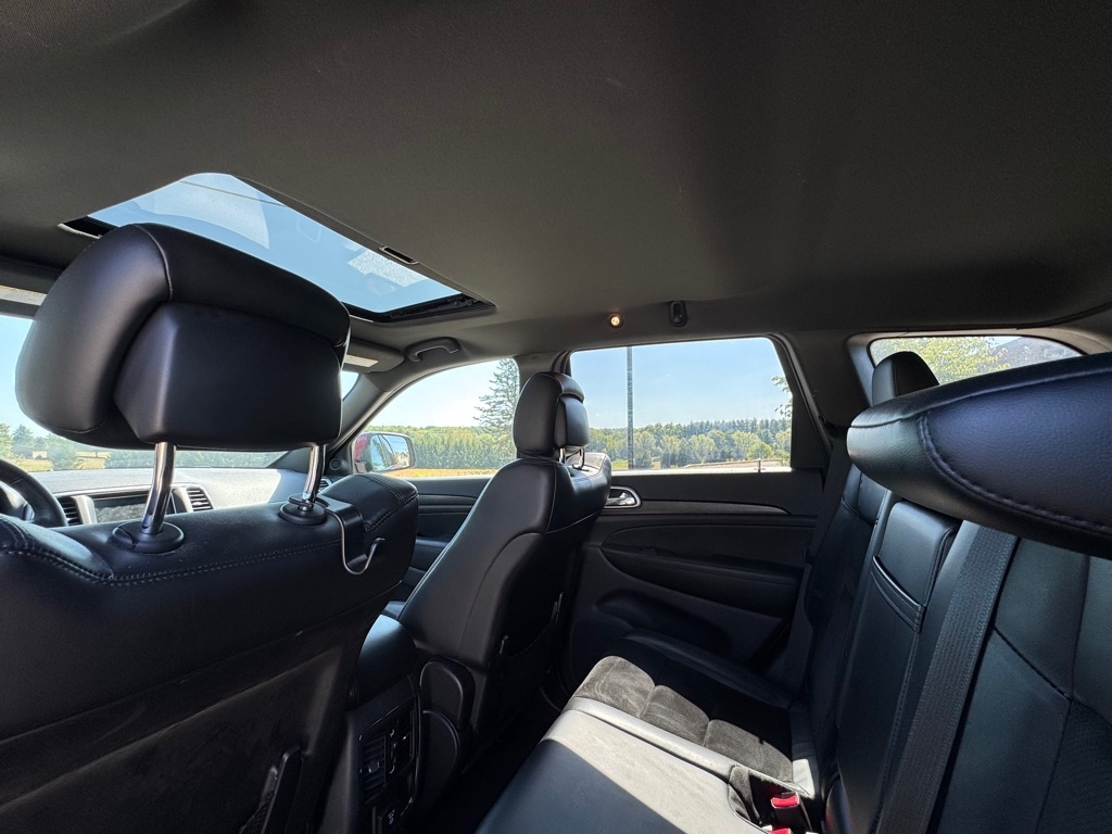 Jeep Grand Cherokee Laredo 4WD 2017 Jeep Grand Cherokee Laredo 4WD 2017