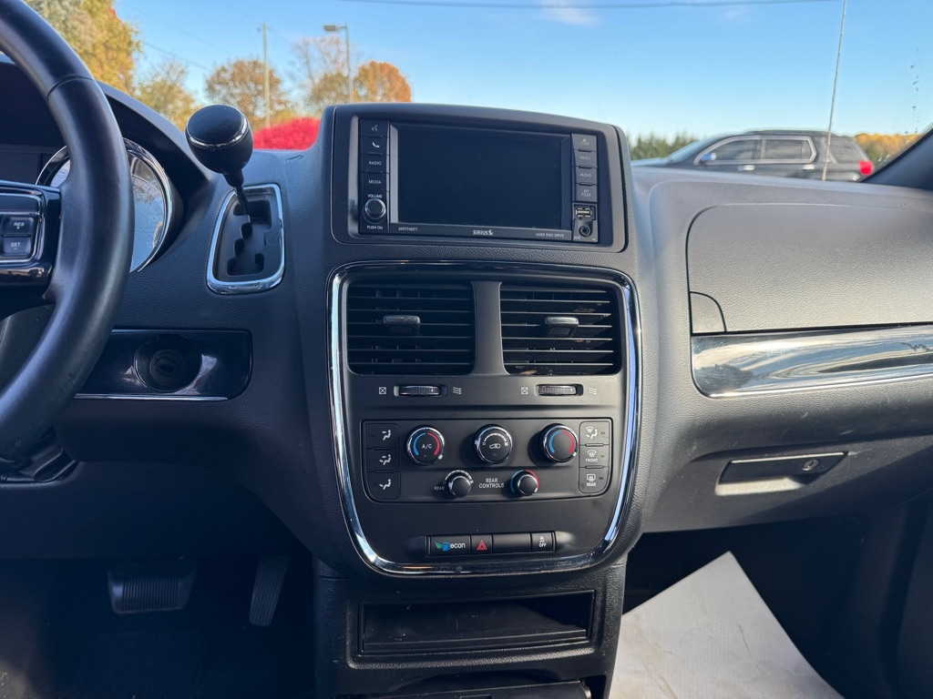 Dodge Grand Caravan SE 2018