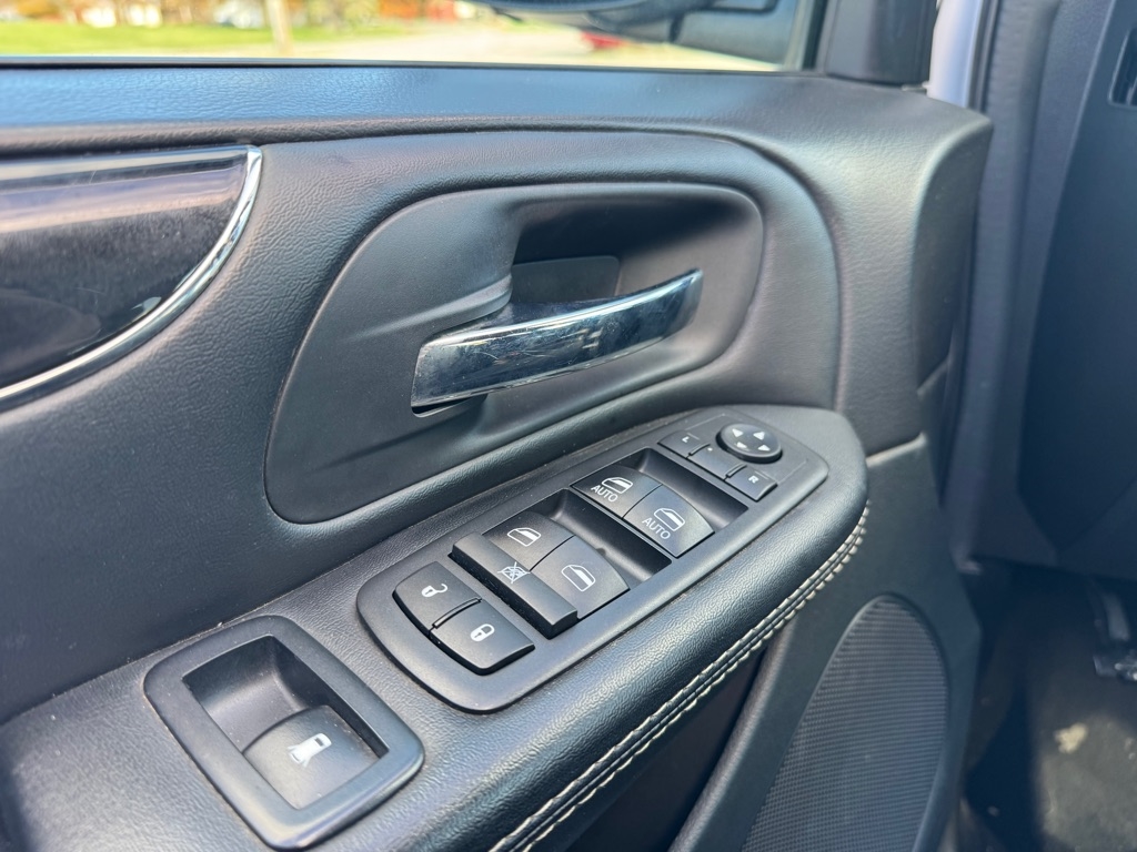 Dodge Grand Caravan SE 2018