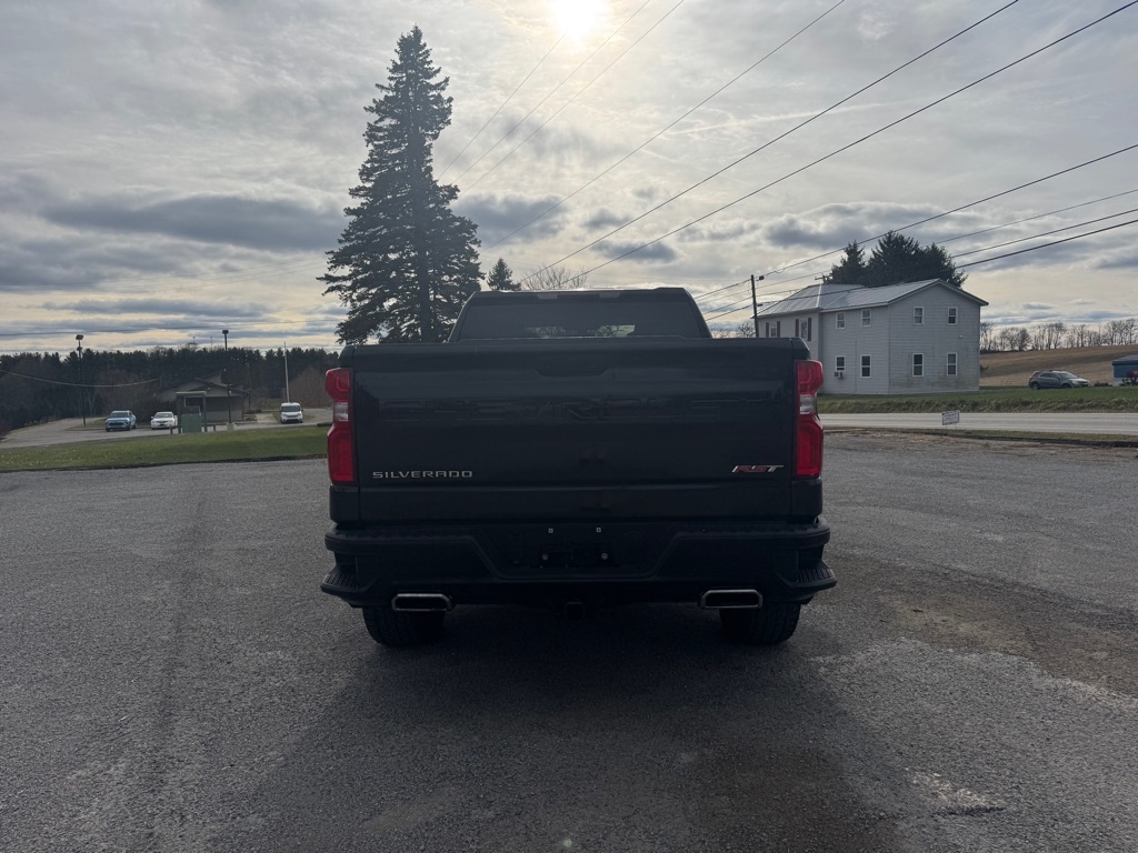 Chevrolet Silverado 1500 RST Double Cab 4WD 2020