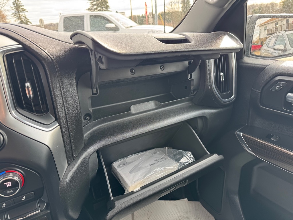 Chevrolet Silverado 1500 RST Double Cab 4WD 2020