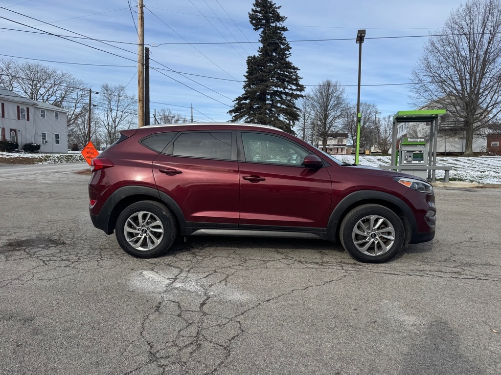 Hyundai Tucson SE w/Popular Package AWD 2016
