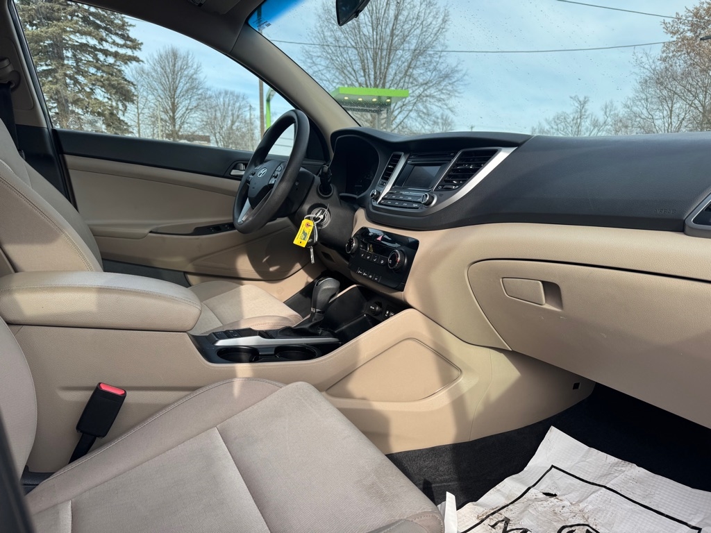 Hyundai Tucson SE w/Popular Package AWD 2016
