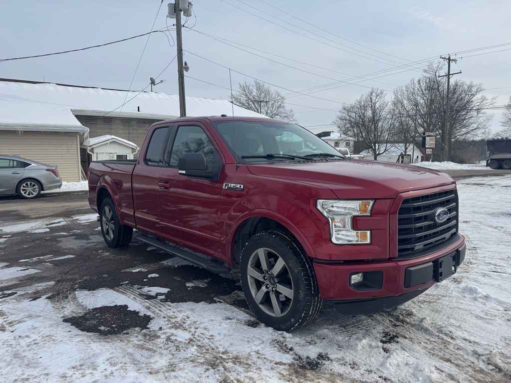 Ford F-150 XL SuperCab 8-ft. 2WD 2015
