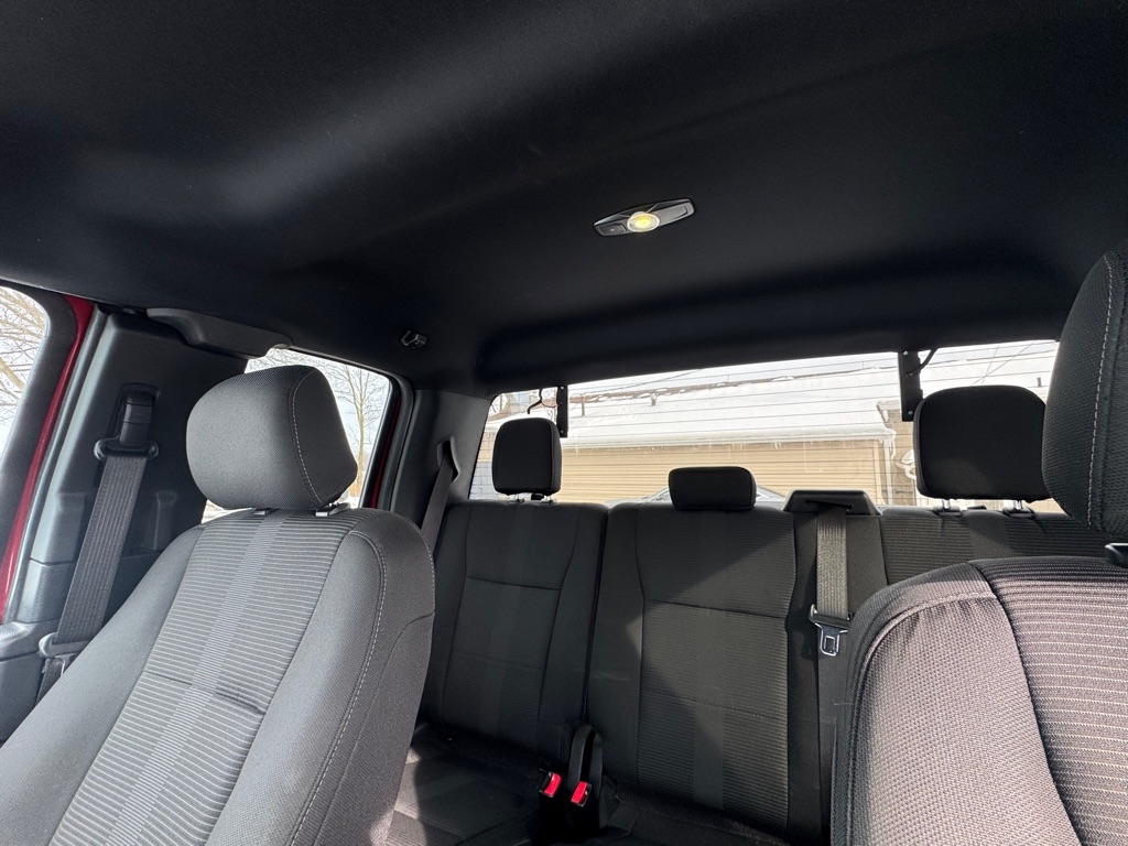 Ford F-150 XL SuperCab 8-ft. 2WD 2015