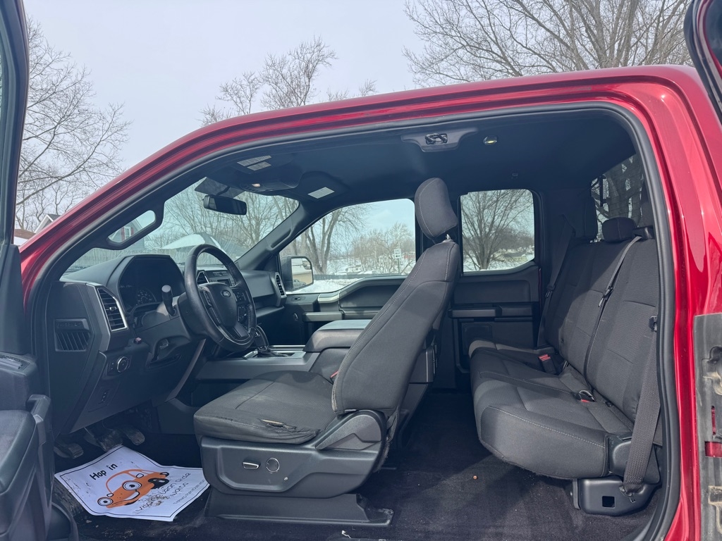 Ford F-150 XL SuperCab 8-ft. 2WD 2015