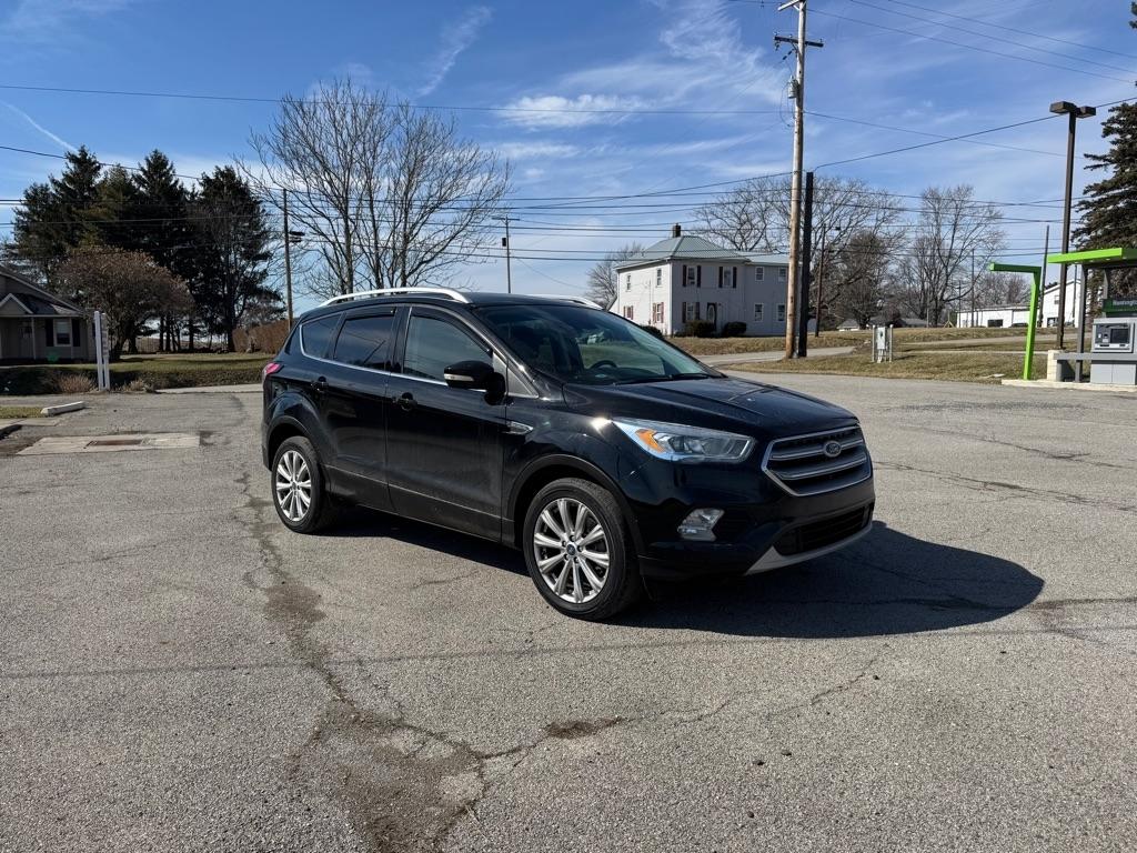 Ford Escape Titanium 4WD 2017